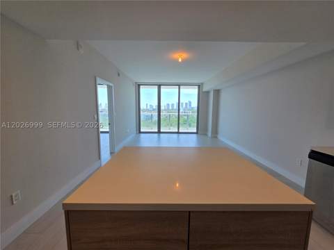 16385 Biscayne Blvd 1019, North Miami Beach FL - photo 14 of 92