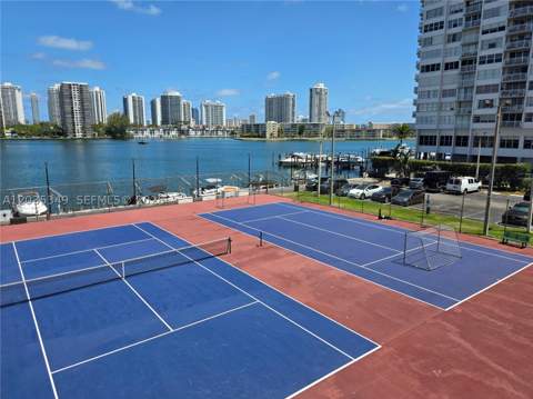 2780 NE 183rd St 1111, Aventura FL - photo 20 of 26
