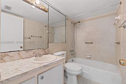 1201 NE 191st St G219, Miami FL - photo 18 of 55