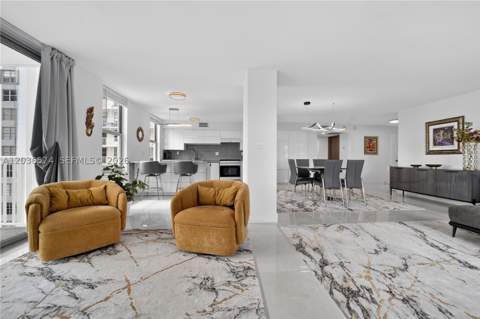 231 174th St 818, Sunny Isles Beach FL - photo 7 of 55