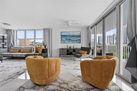 231 174th St 818, Sunny Isles Beach FL - photo 9 of 55