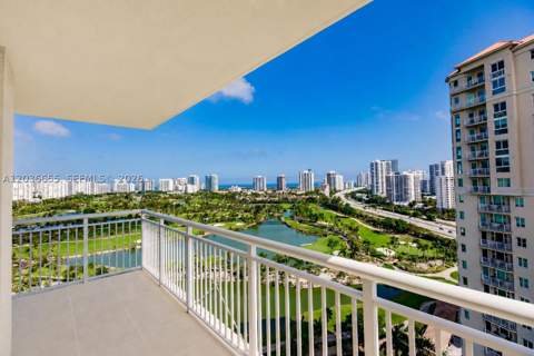 19501 W Country Club Dr 1903, Aventura FL - photo 9 of 33