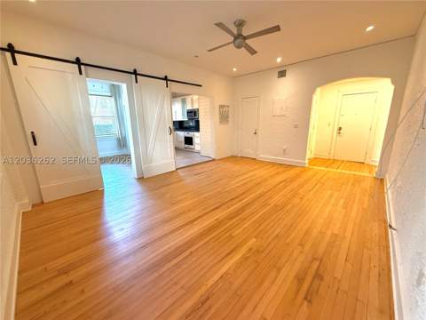 900 16th St 108, Miami Beach FL - photo 6 of 31