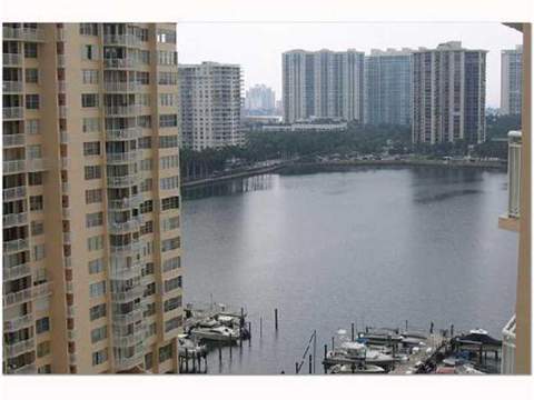 18031 Biscayne Boulevard 1004, Aventura FL - photo 8 of 10