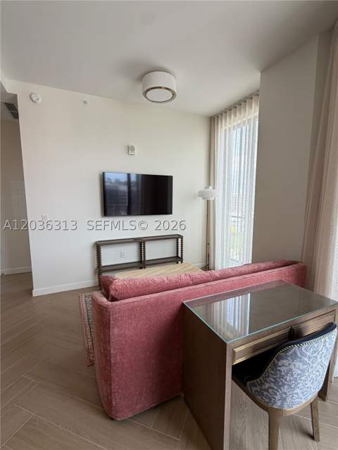 2700 NW 2nd Av 822, Miami FL - photo 8 of 24