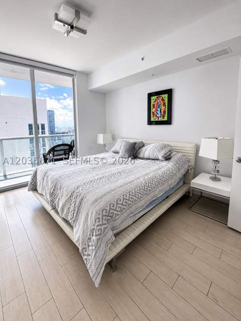 253 NE 2nd St 3004, Miami FL - photo 7 of 19