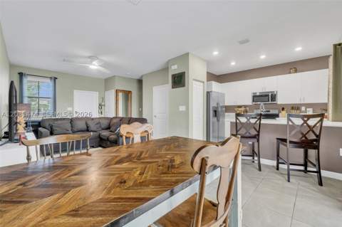23082 SW 129th Ct, Miami FL - photo 13 of 37