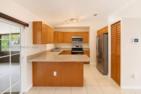 19103 SW 319th St, Homestead FL - photo 10 of 33