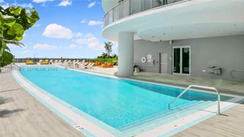 488 NE 18th St 3007, Miami FL - photo 21 of 28