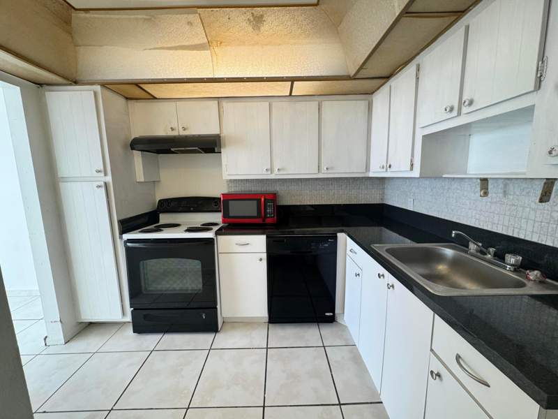 1 bedroom Condominium at 2025 NE 164th Street 601, Crestview Towers Condo, North Miami Beach — photo 5