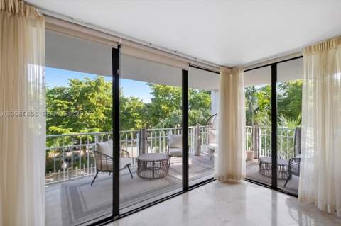 1000 Quayside Ter 411, Miami FL - photo 9 of 86