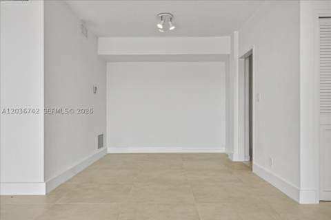 9381 E Bay Harbor Dr 404S, Bay Harbor Islands FL - photo 13 of 52