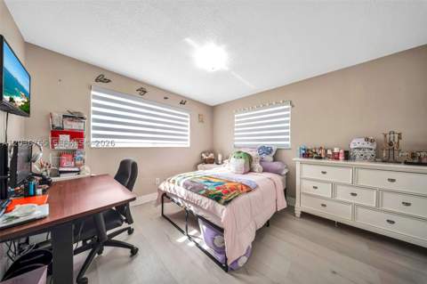 10431 SW 93rd St, Miami FL - photo 12 of 76