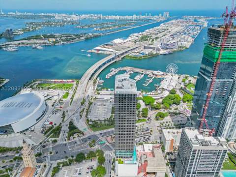 398 NE 5th St 3318, Miami FL - photo 15 of 39