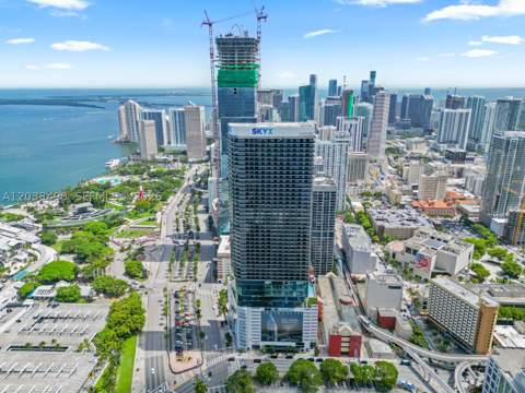398 NE 5th St 3318, Miami FL - photo 8 of 39