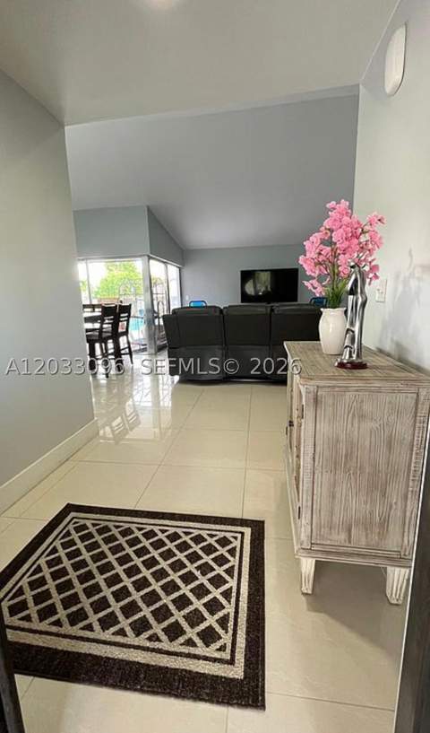 1475 NW 19 St, Homestead FL - photo 16 of 59