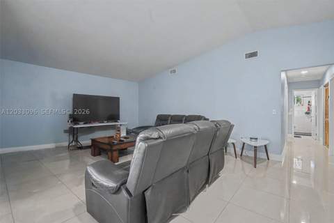 1475 NW 19 St, Homestead FL - photo 18 of 59