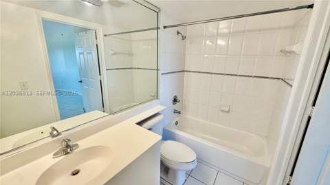 2415 NW 16th St Rd 603-1, Miami FL - photo 17 of 27