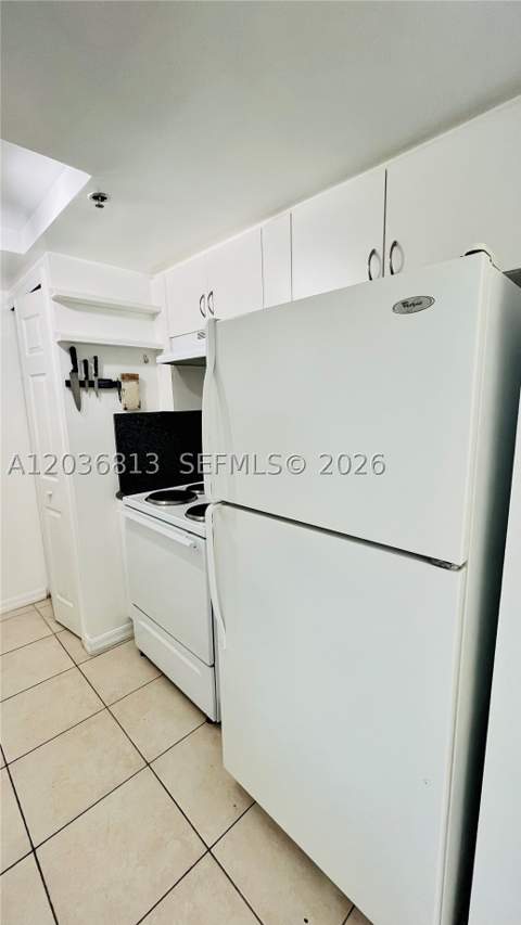2415 NW 16th St Rd 603-1, Miami FL - photo 8 of 27