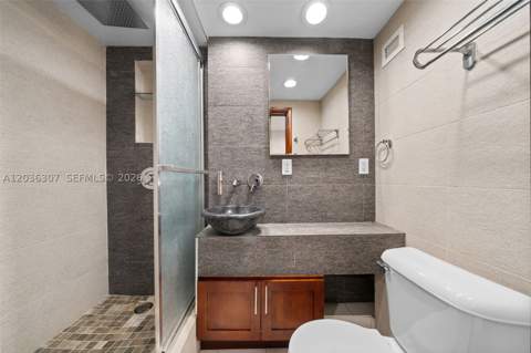 1228 West Ave 604, Miami Beach FL - photo 16 of 29