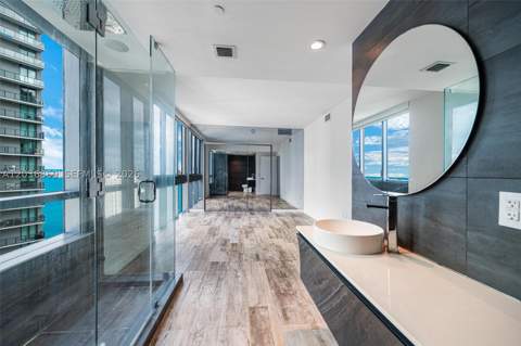 650 NE 32nd St 4407, Miami FL - photo 22 of 59