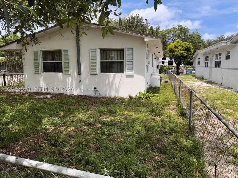 3 bedroom SingleFamilyResidence at 7725 NW 14th Ave, Coral Court, Miami — photo 2