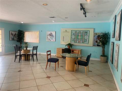 18101 NW 68th Ave E105, Hialeah FL - photo 18 of 18