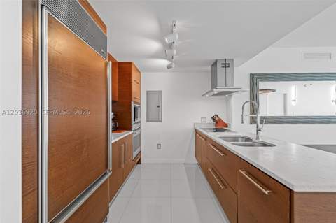 495 Brickell Ave 905, Miami FL - photo 17 of 52