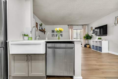 9729 Hammocks Boulevard 101e, Miami FL - photo 12 of 50