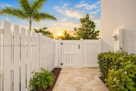 20900 NE 2nd Ct, Miami FL - photo 24 of 33
