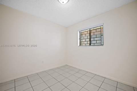 5490 W 21st Ct 310, Hialeah FL - photo 13 of 35