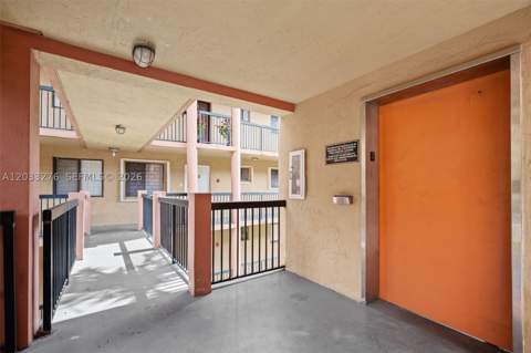 5490 W 21st Ct 310, Hialeah FL - photo 21 of 35