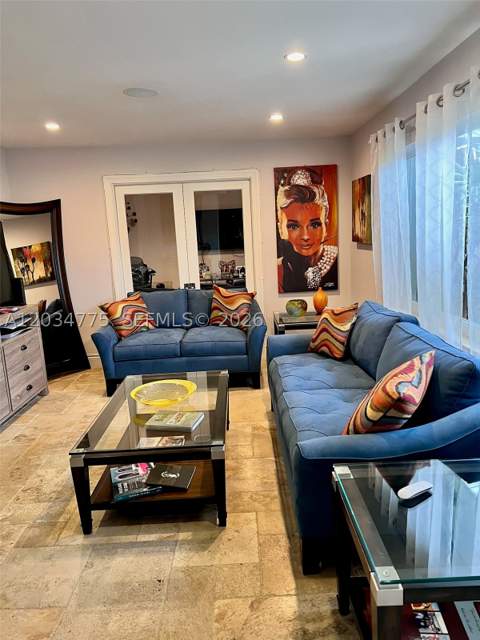 9624 SW 79th Ter, Miami FL - photo 10 of 32
