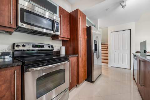 7375 SW 90th St Th107, Miami FL - photo 9 of 18
