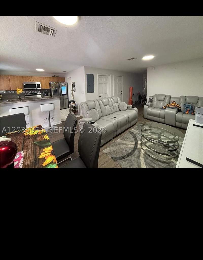 3 bedroom Townhouse at 13982 SW 260th St 104, Cedars Woods Homes Condo, Homestead — photo 3