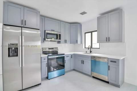 85 SW 30th Ave, Miami FL - photo 13 of 36