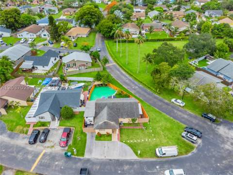 13572 SW 285th Ter, Homestead FL - photo 8 of 51