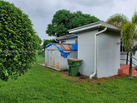 1225 NW 127th St, North Miami FL - photo 19 of 24