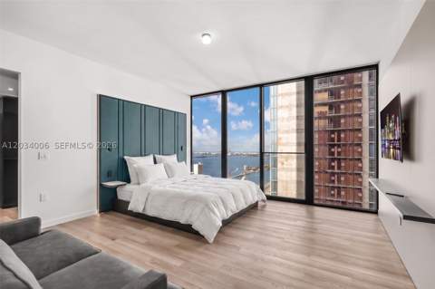 20 NE 11th St 5102, Miami FL - photo 18 of 43