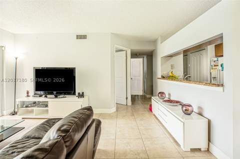 15780 SW 106th Ter 107, Miami FL - photo 14 of 43