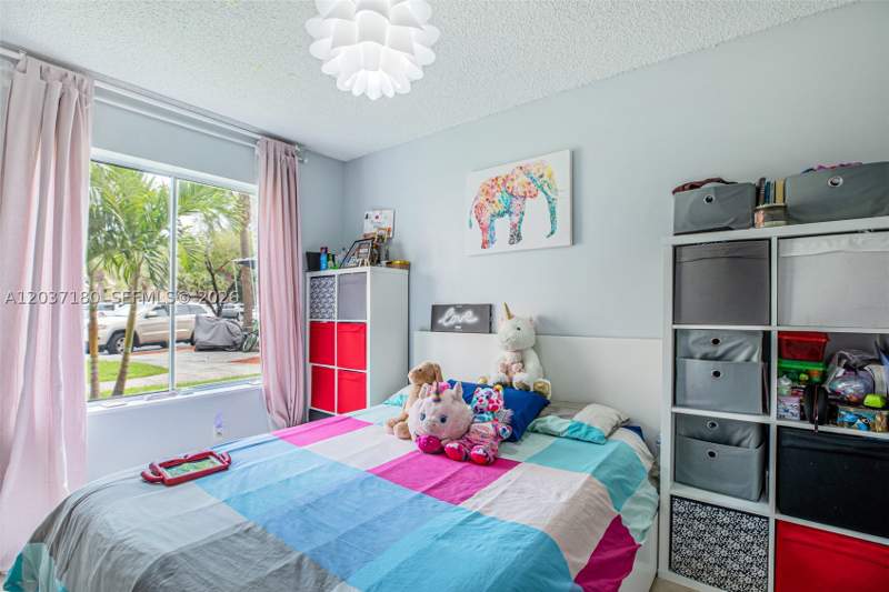 2 bedroom Condominium at 15780 SW 106th Ter 107, Royal Palm, Miami — photo 5