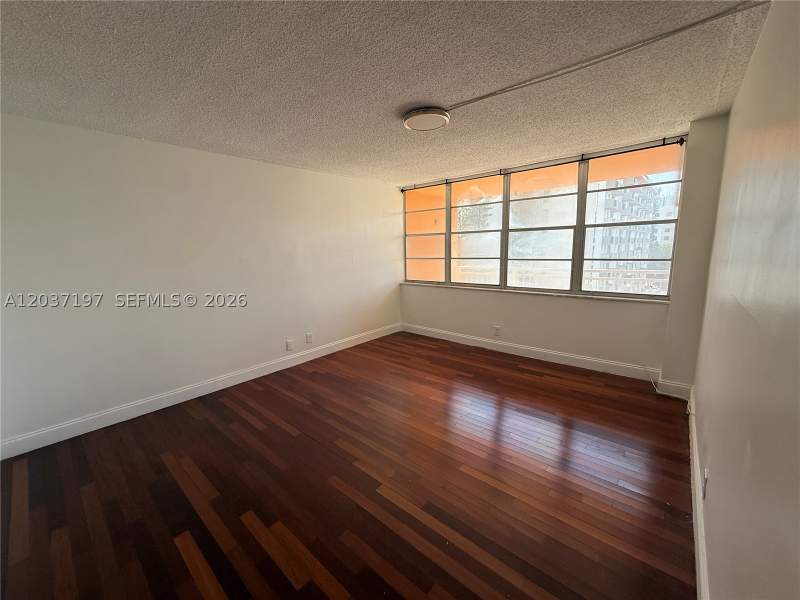 1 bedroom Condominium at 2025 NE 164th St 507, Crestview Towers Condo, North Miami Beach — photo 5