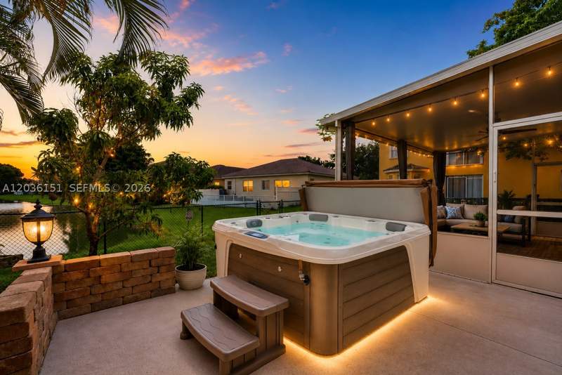5 bedroom SingleFamilyResidence at 1611 SE 16th St, Keys Landing, Homestead — photo 2