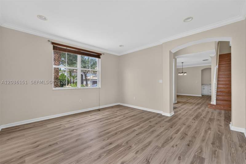 5 bedroom SingleFamilyResidence at 1611 SE 16th St, Keys Landing, Homestead — photo 5