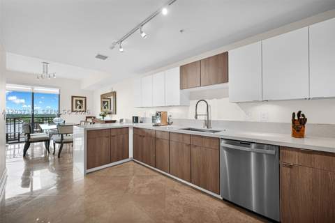 8390 SW 72nd Ave 905, Miami FL - photo 23 of 62