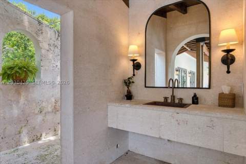 545 San Antonio Ave, Coral Gables FL - photo 20 of 48