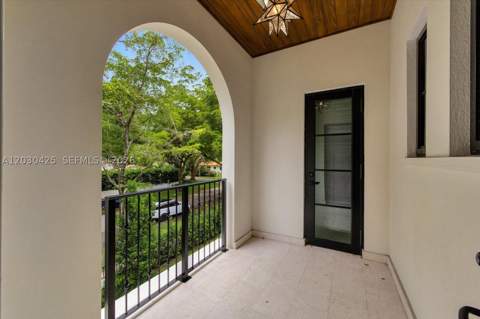 545 San Antonio Ave, Coral Gables FL - photo 23 of 48