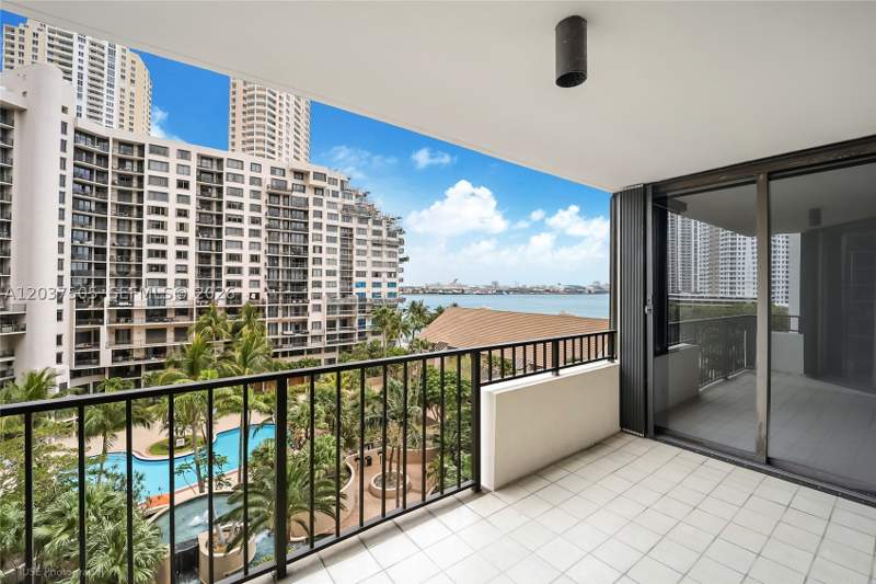 2 bedroom Condominium at 520 Brickell Key Dr A802, BRICKELL KEY ONE CONDO, Miami — photo 3
