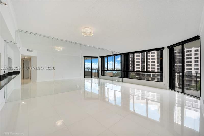 2 bedroom Condominium at 520 Brickell Key Dr A802, BRICKELL KEY ONE CONDO, Miami — photo 4