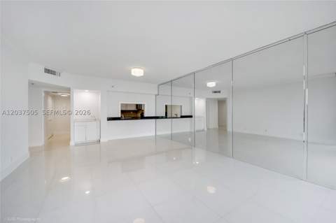 520 Brickell Key Dr A802, Miami FL - photo 7 of 10